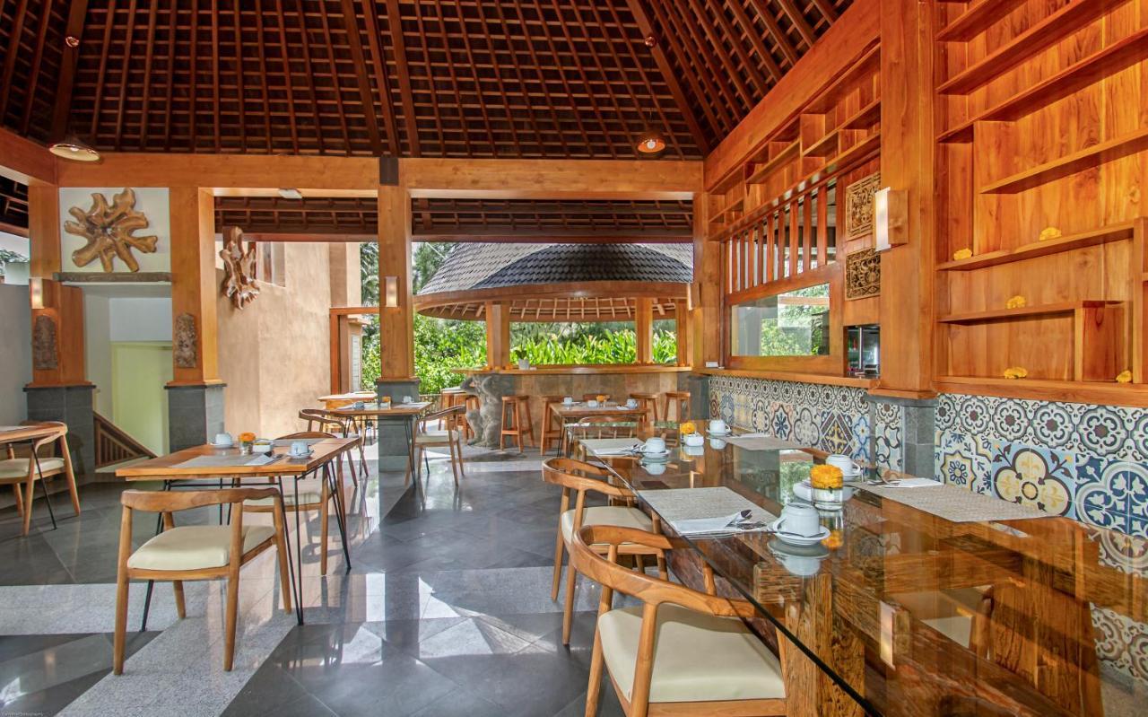 Weda Cita Resort And Spa By Mahaputra Ubud Exteriér fotografie The restaurant at the hotel